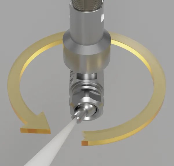 ３６０℃ぐるっと回りながら、壁に張り付いた切りくずを流す。これなら加工室の掃除が手軽にできる